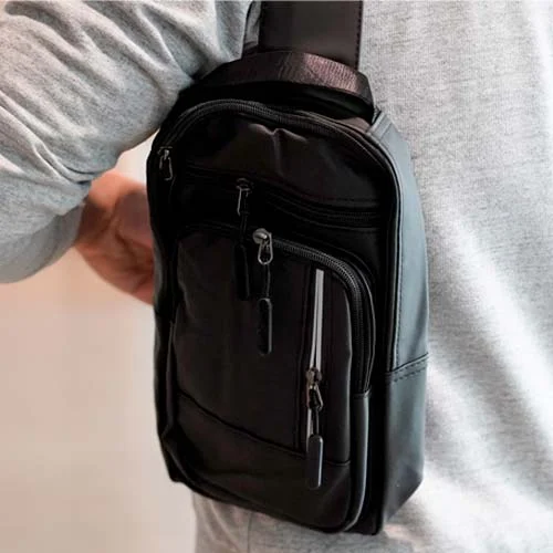 bl-110-main Coach – Bolsa De Hombro De 4 Compartimentos. 1