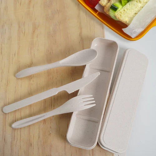 ho-050-main Mani – Set De Cubiertos De Wheat Straw (fibra