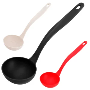 Chef – Utensilio De Cocina: Cucharón. No