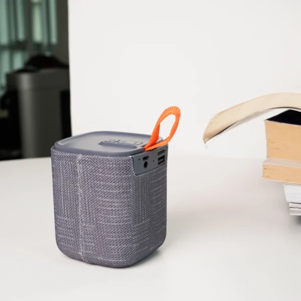 so-081-main Vivaldi – Bocina Portátil Bluetooth De Plástico