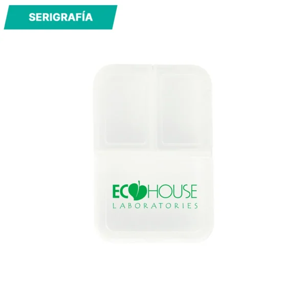 Pastillero con tres compartimentos.