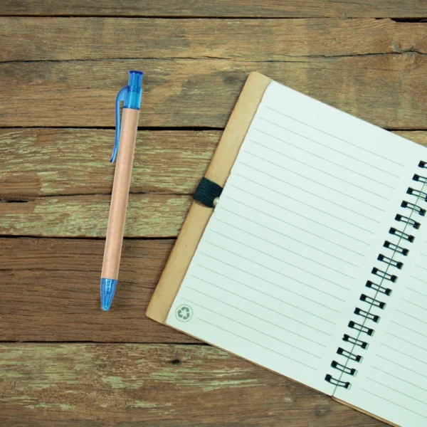 bl-030-gal-3 Bolígrafo ecológico Cairo.