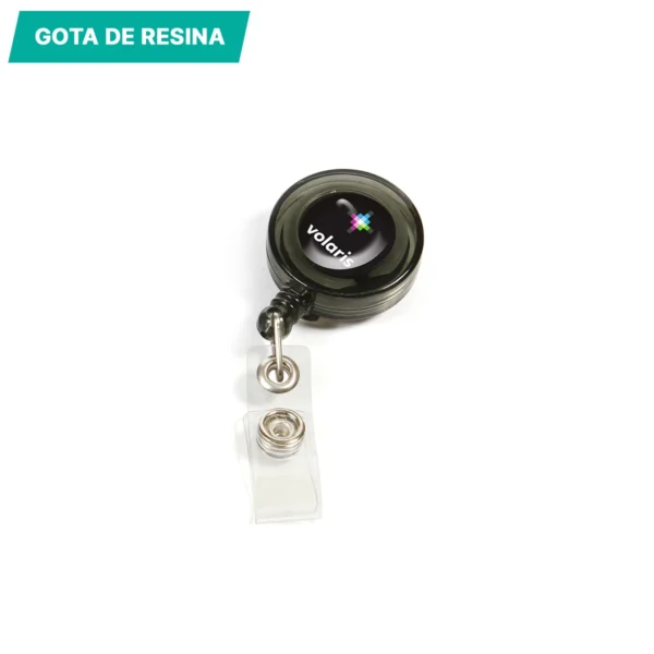 Porta gafete translúcido.