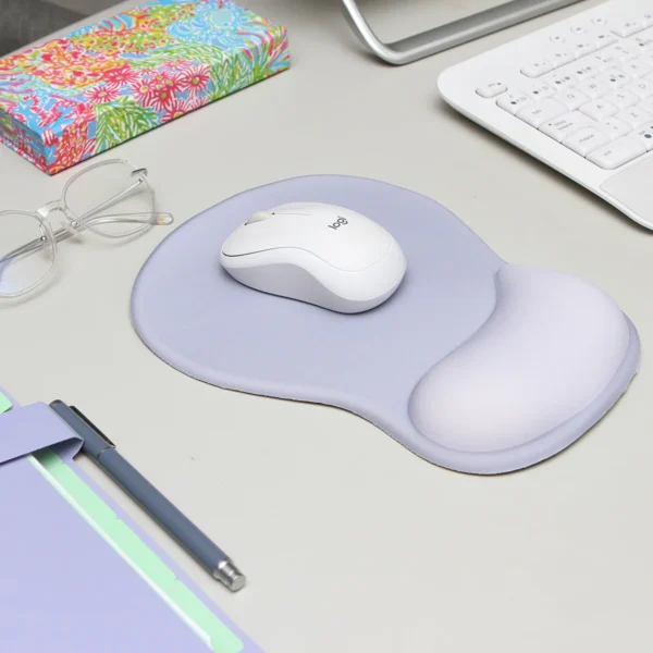 dk-122-gal-2 Mouse Pad Worb.