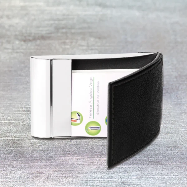 Porta tarjetas curvo.