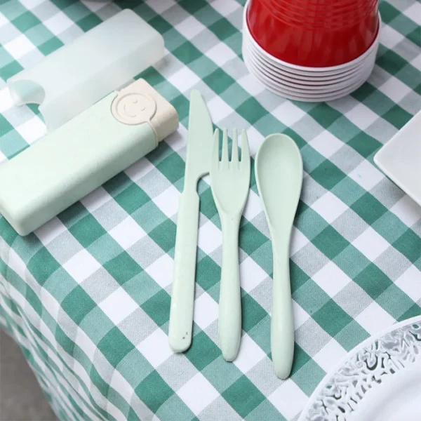 Set de cubiertos Teroi.