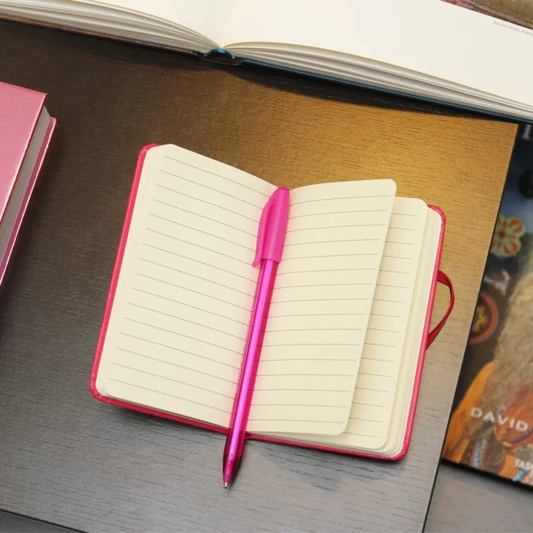 Libreta de bolsillo Lupus.