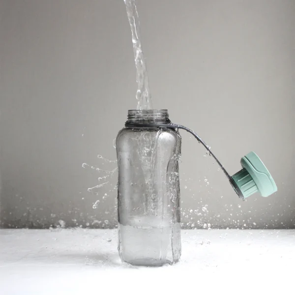 Botella Triana 1.5 LTS.