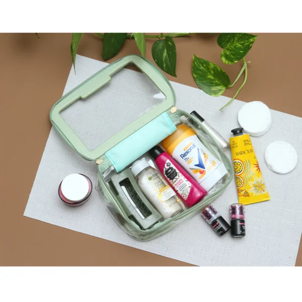 Cosmetiquera Strathy.