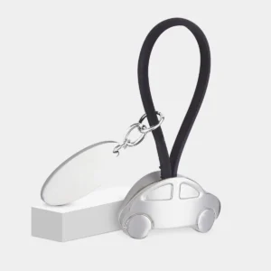 LLAVERO AUTO CON PLACA